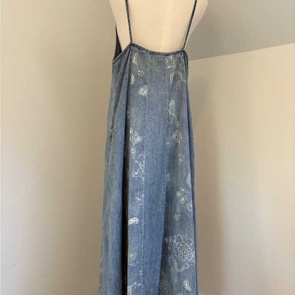 Free People EUC versatile denim maxi dress - Picture 5 of 8